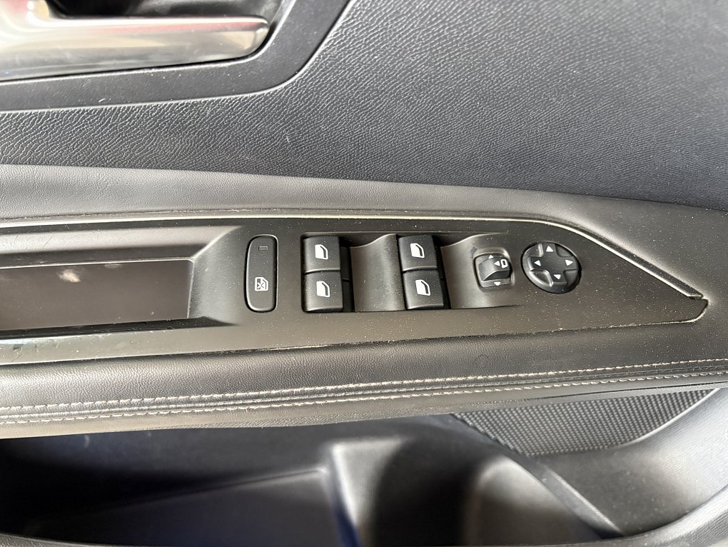Peugeot 3008 1.6 THP Allure