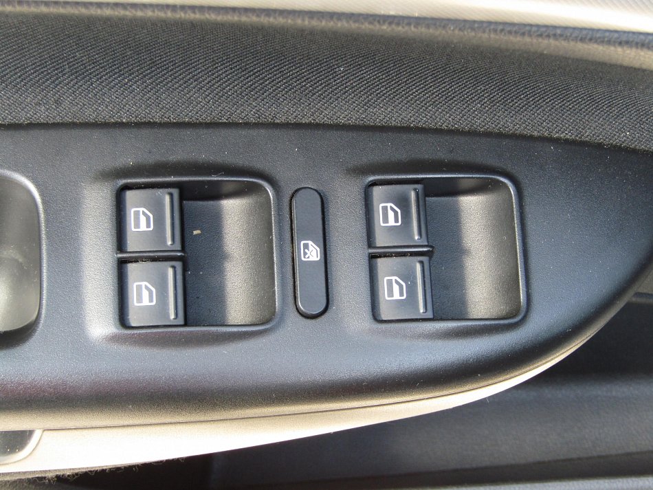 Škoda Octavia II 1.4 TSi Elegance