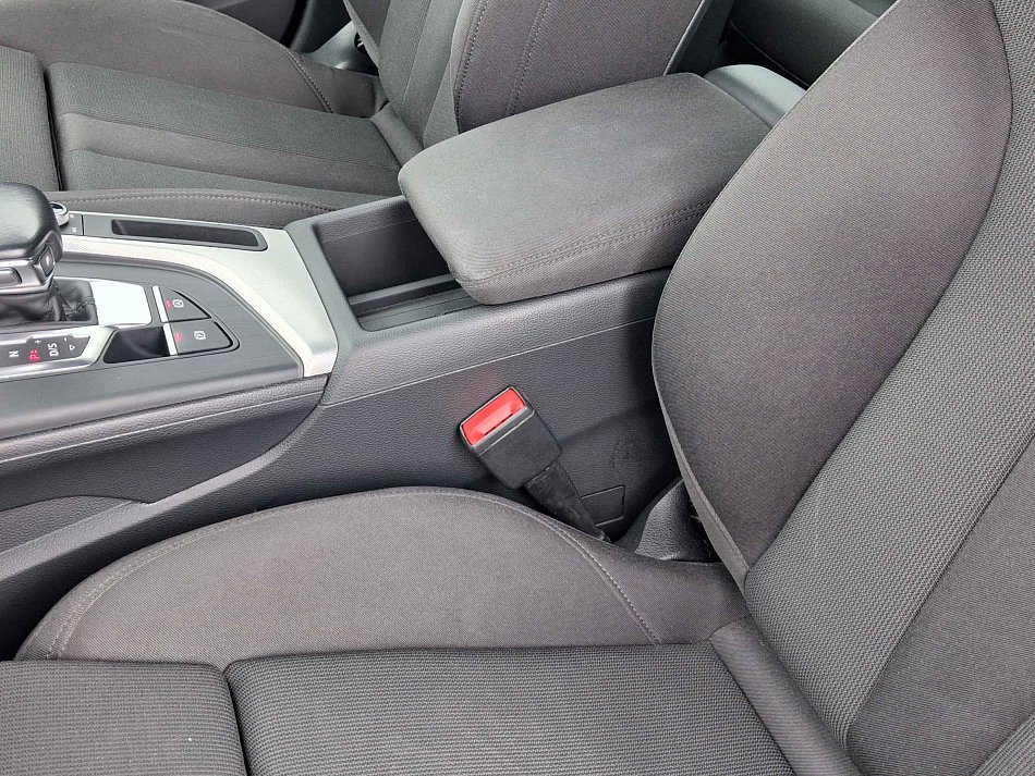 Audi A4 2.0 TDi 