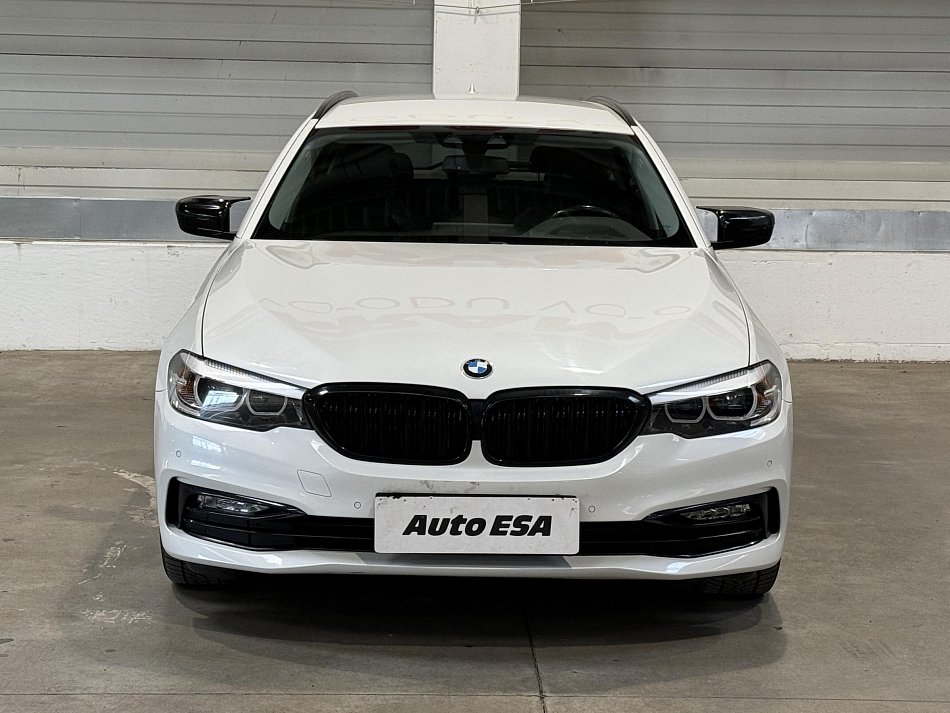 BMW Řada 5 2.0i  530i xDrive