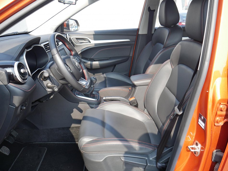 MG ZS 1.5 DVVT 