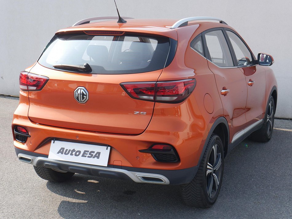 MG ZS 1.5 DVVT 