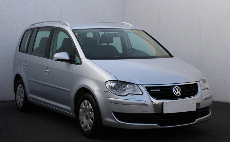 Volkswagen Touran 2.0 TDi CROSS