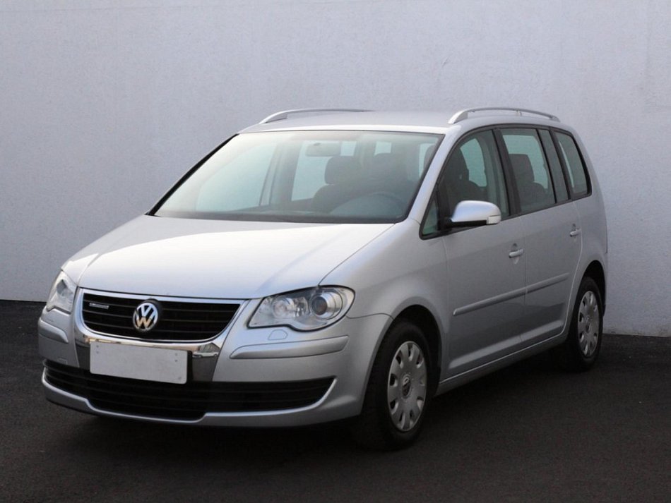 Volkswagen Touran 2.0 TDi CROSS