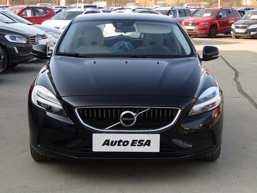 Volvo V40 2.0 D2 