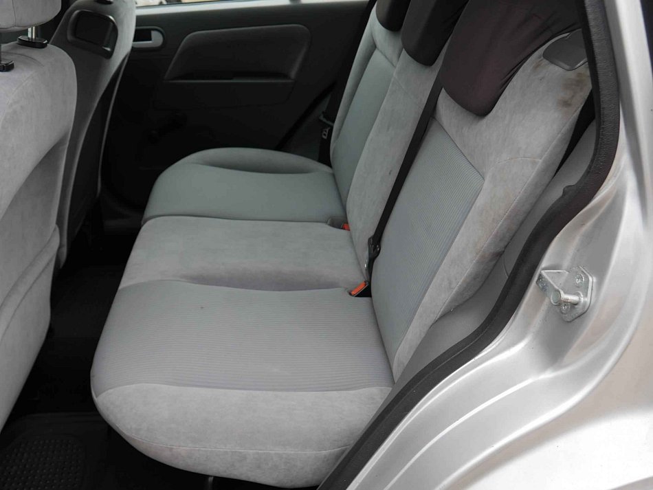 Ford Fusion 1.4i 