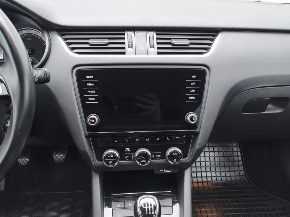 Škoda Octavia III 2.0 TDi Style