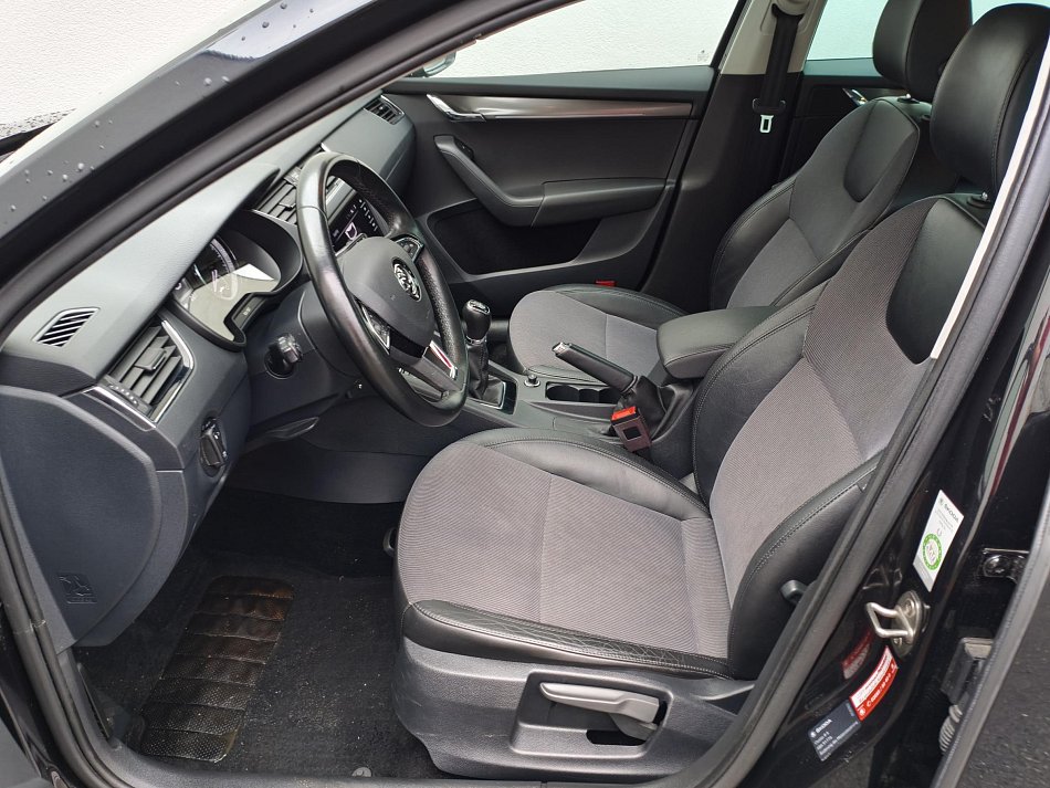 Škoda Octavia III 2.0 TDi Style