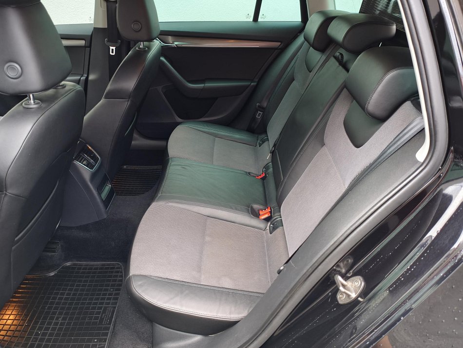 Škoda Octavia III 2.0 TDi Style
