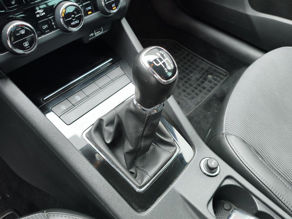 Škoda Octavia III 2.0 TDi Style