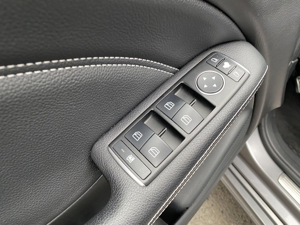 Mercedes-Benz Třída B 1.6i  180