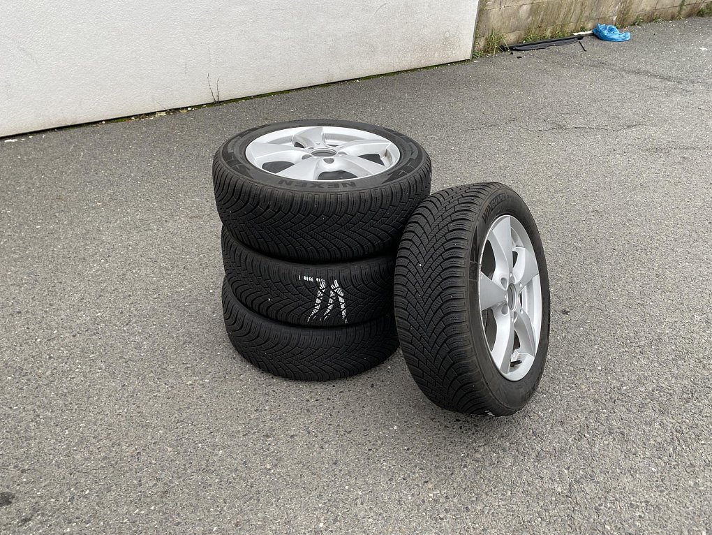 Mercedes-Benz Třída B 1.6i  180