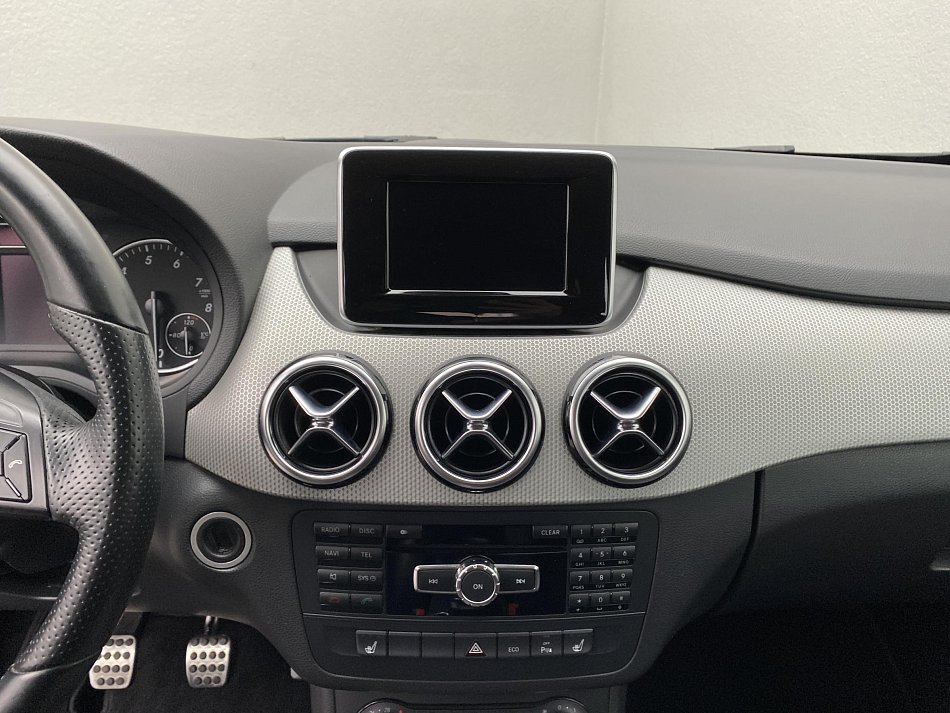 Mercedes-Benz Třída B 1.6i  180