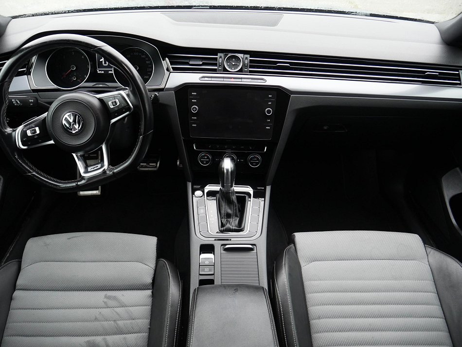 Volkswagen Passat 2.0TDi Comfortline R-Line