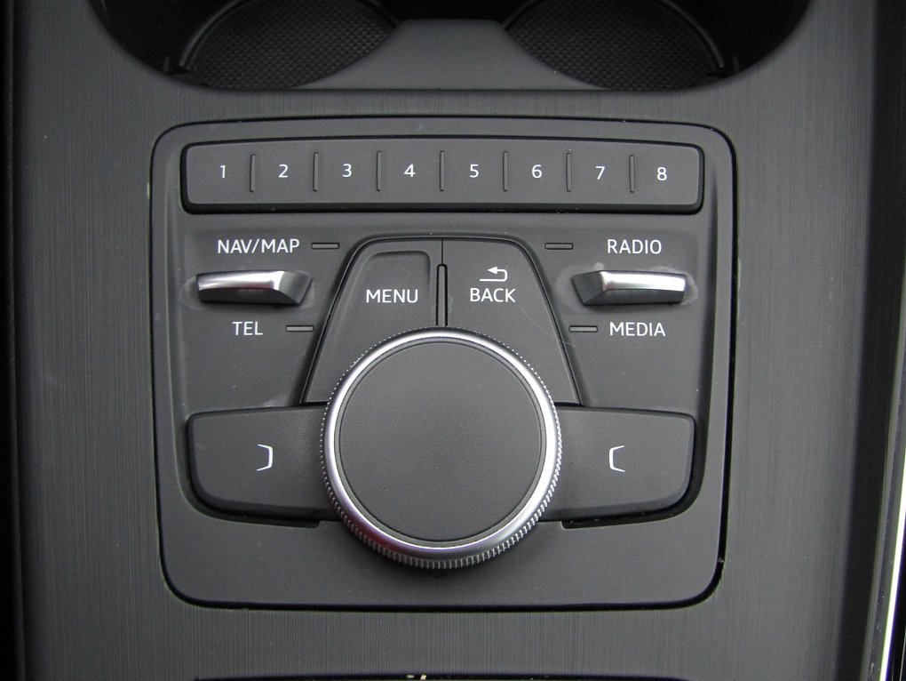 Audi A4 2.0TDi  Avant