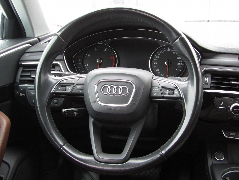 Audi A4 2.0TDi  Avant