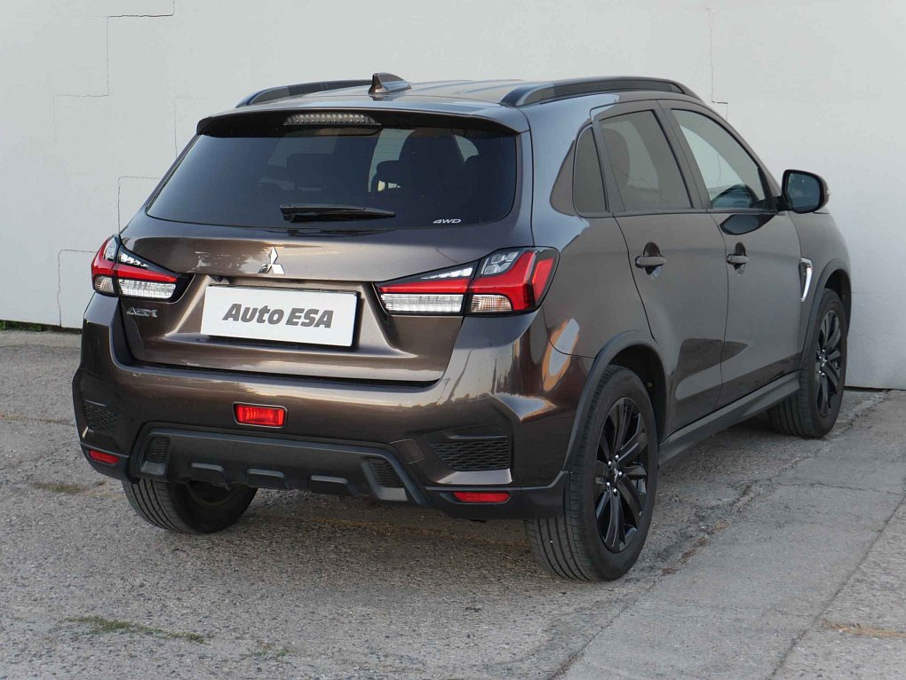 Mitsubishi ASX 2.0 MiVEC  4x4