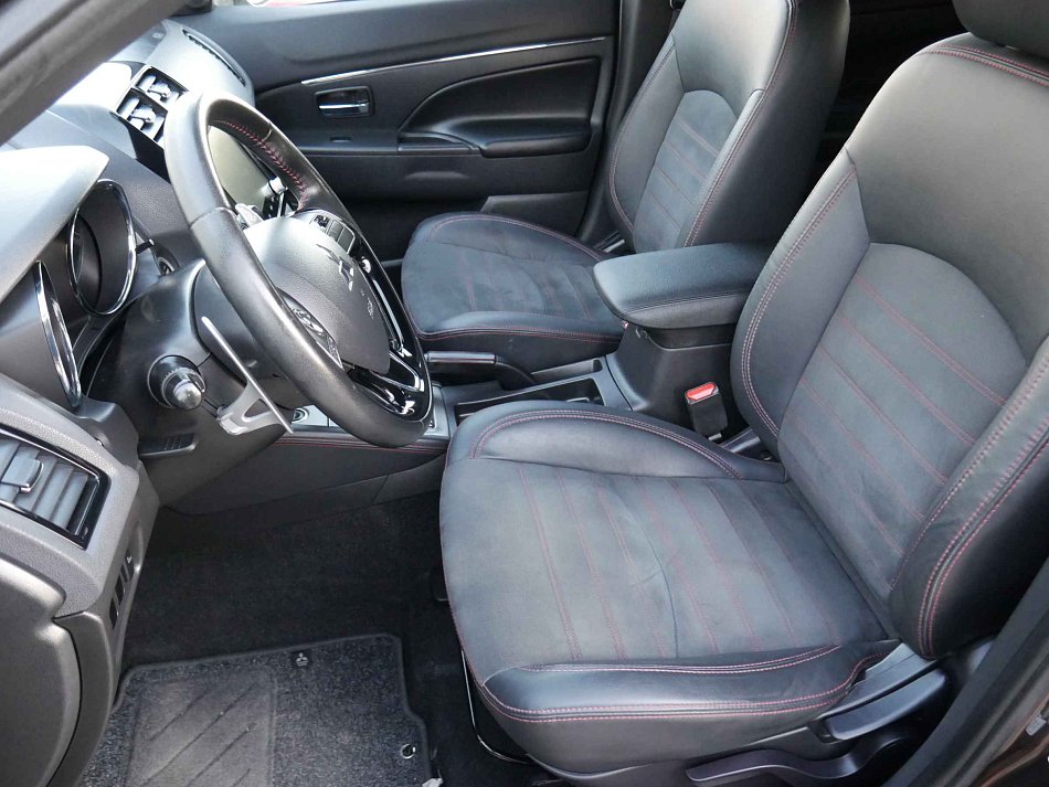 Mitsubishi ASX 2.0 MiVEC  4x4