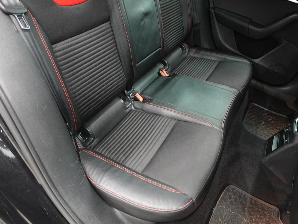 Škoda Octavia III 2.0 TDi RS