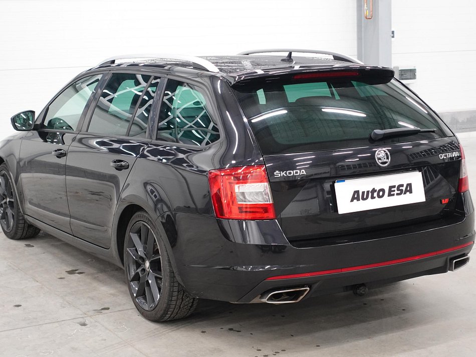 Škoda Octavia III 2.0 TDi RS