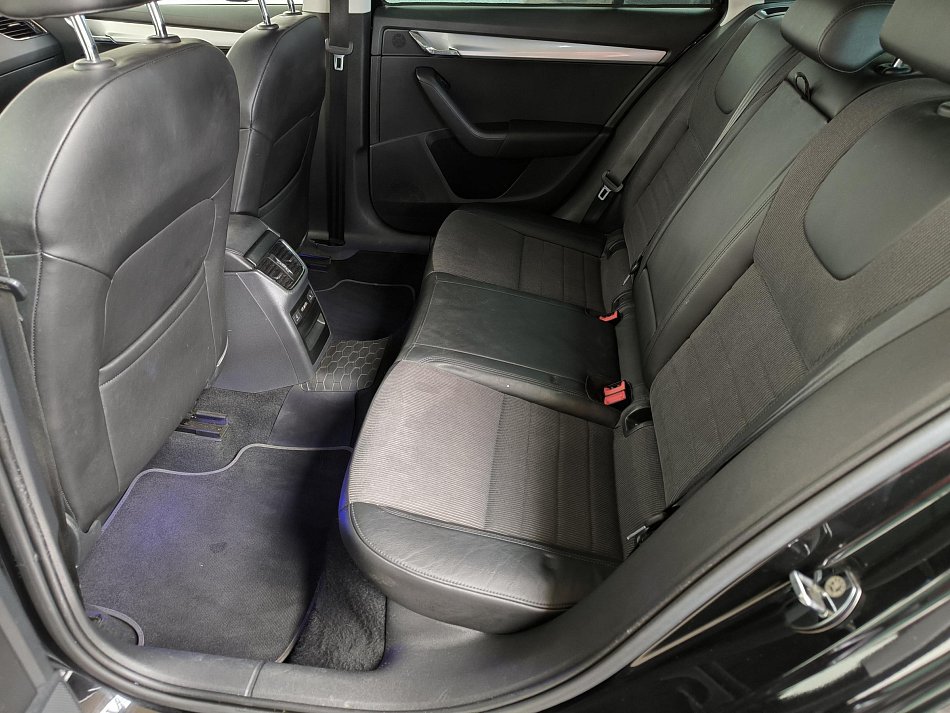 Škoda Octavia III 2.0 TDi 