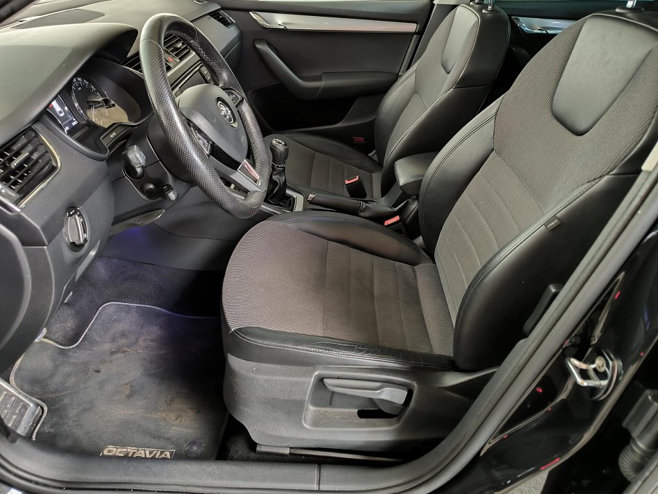 Škoda Octavia III 2.0 TDi 