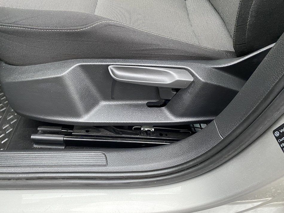 Volkswagen Golf 1.6 TDi Trendline