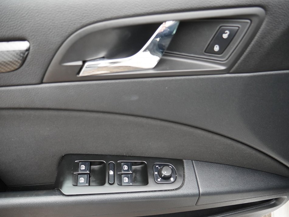 Škoda Superb II 1.6 TDi Elegance