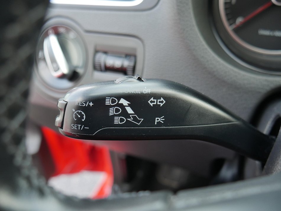 Volkswagen Polo 1.2TSi Highline