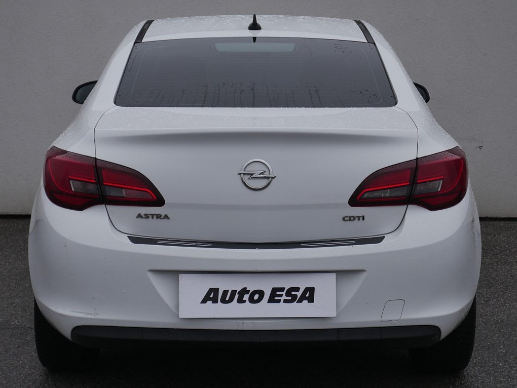 Opel Astra 1.6. CDTi 