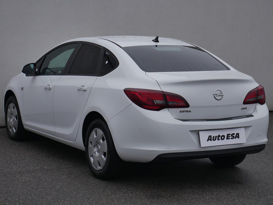 Opel Astra 1.6. CDTi 