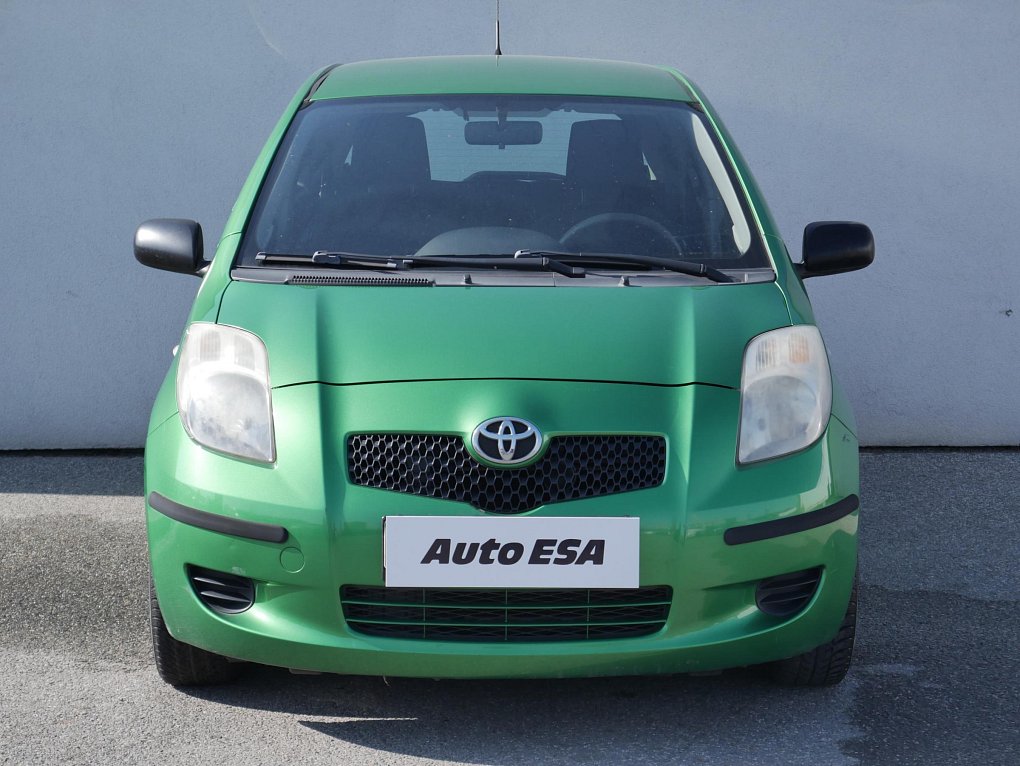 Toyota Yaris 1.0 VVT- i Terra Cool