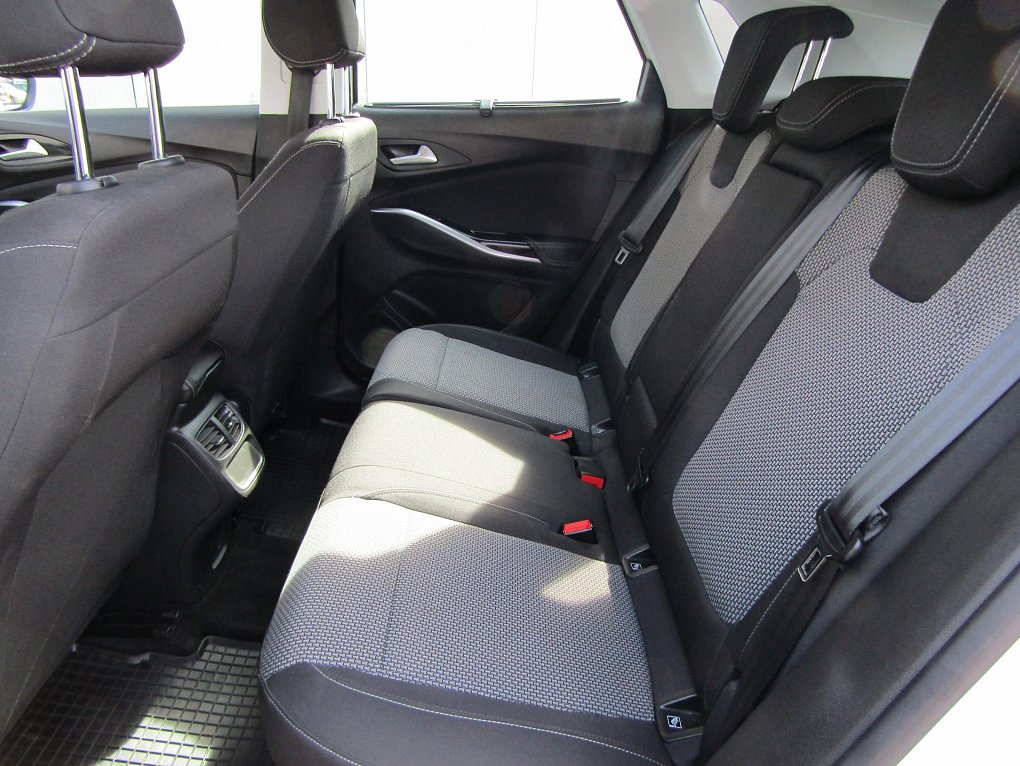 Opel Grandland X 1.2T 