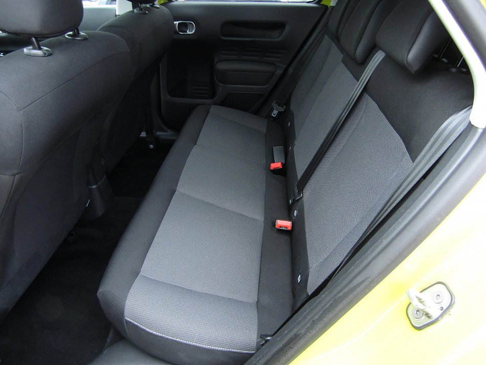 Citroën C4 Cactus 1.2 PT Shine
