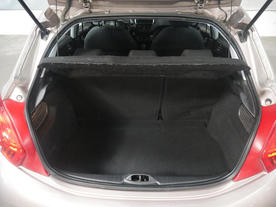 Peugeot 208 1.2i 