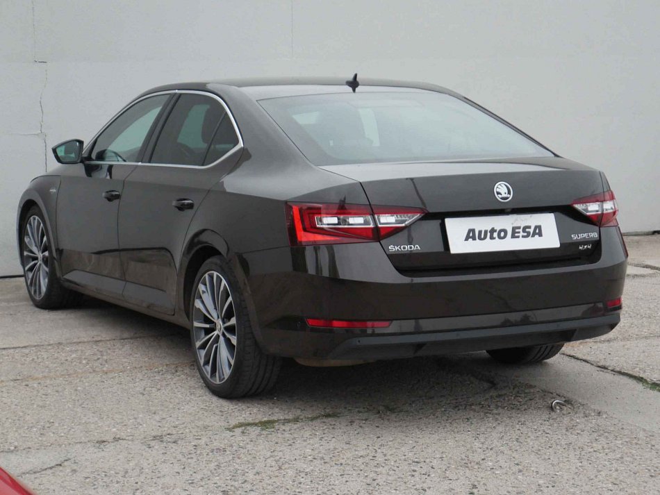 Škoda Superb III 2.0 TDi  4x4