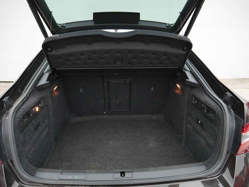 Škoda Superb III 2.0 TDi  4x4
