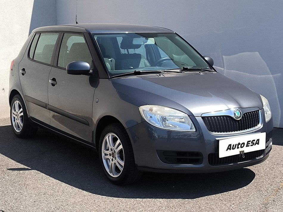 Škoda Fabia II 1.4 16V Ambiente
