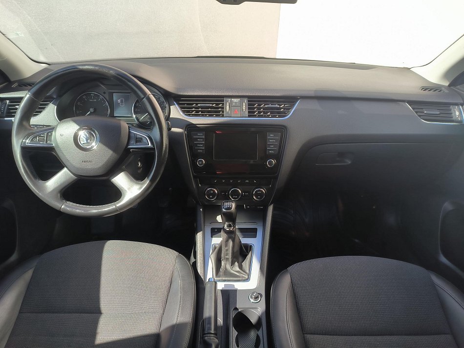 Škoda Octavia III 1.4 TSi Elegance