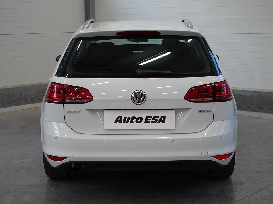 Volkswagen Golf 1.6 TDi Highline