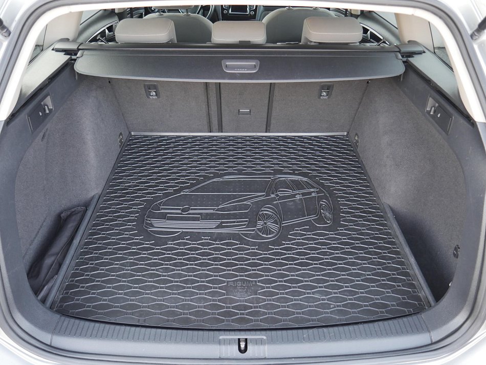 Volkswagen Golf 1.4TSI 