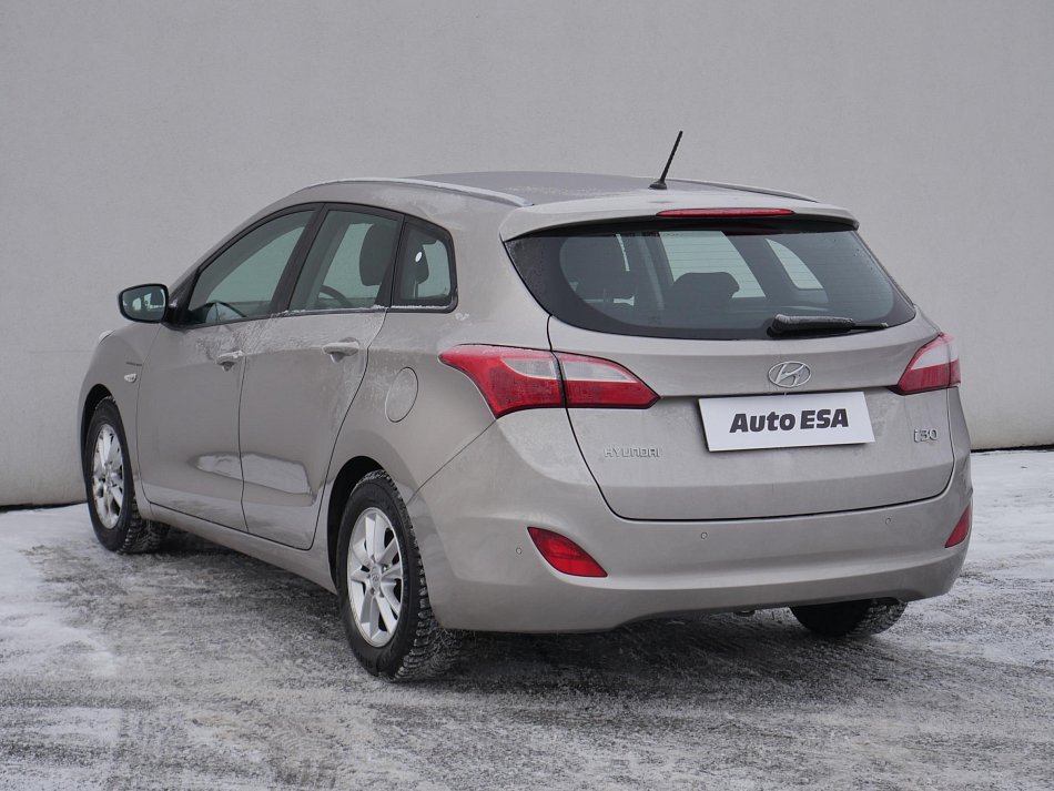 Hyundai I30 1.6 i 
