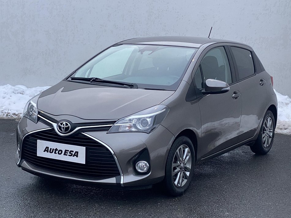 Toyota Yaris 1.4 VVT-i Dynamic