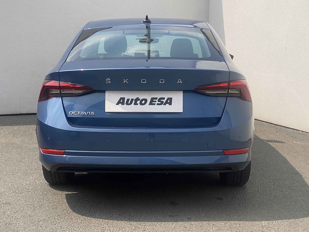 Škoda Octavia IV 2.0 TDi Ambition