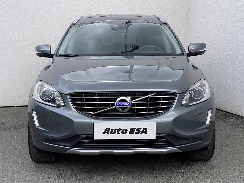 Volvo XC60 2.4 D5 Summum AWD