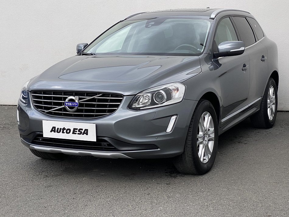 Volvo XC60 2.4 D5 Summum AWD
