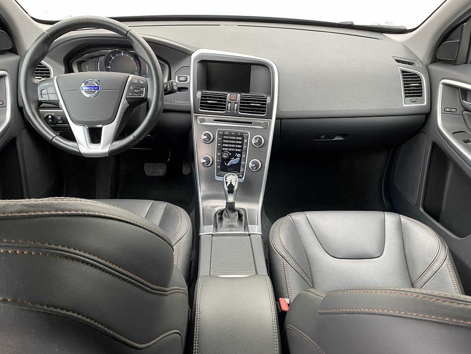 Volvo XC60 2.4 D5 Summum AWD