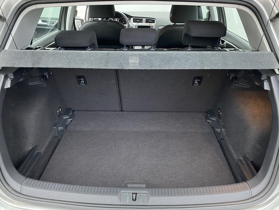 Volkswagen Golf 1.6 TDi Trendline