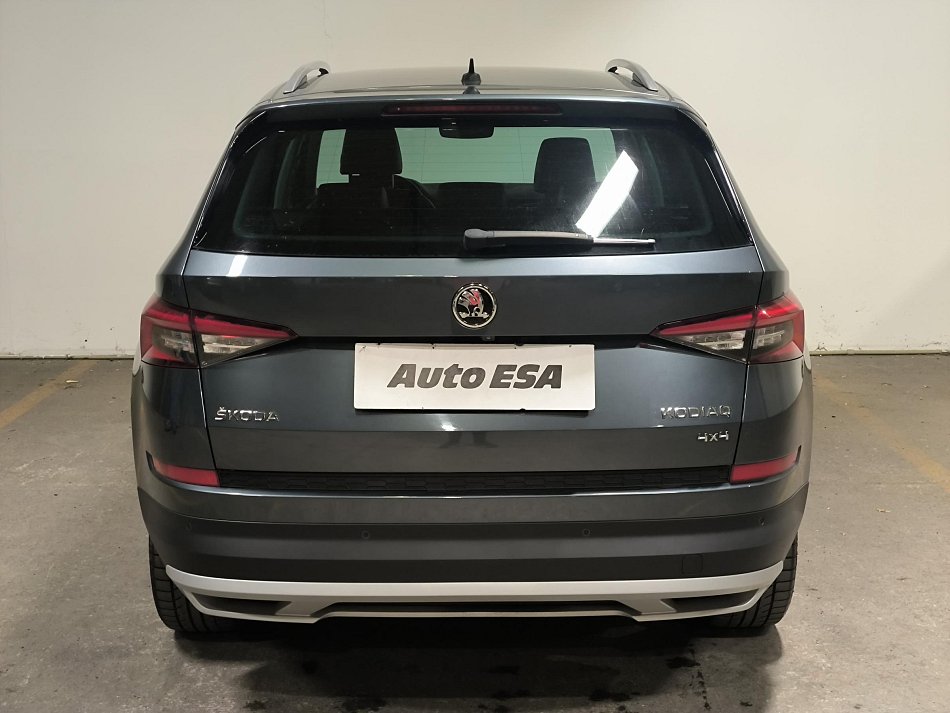 Škoda Kodiaq 2.0TSi  4x4, 7míst