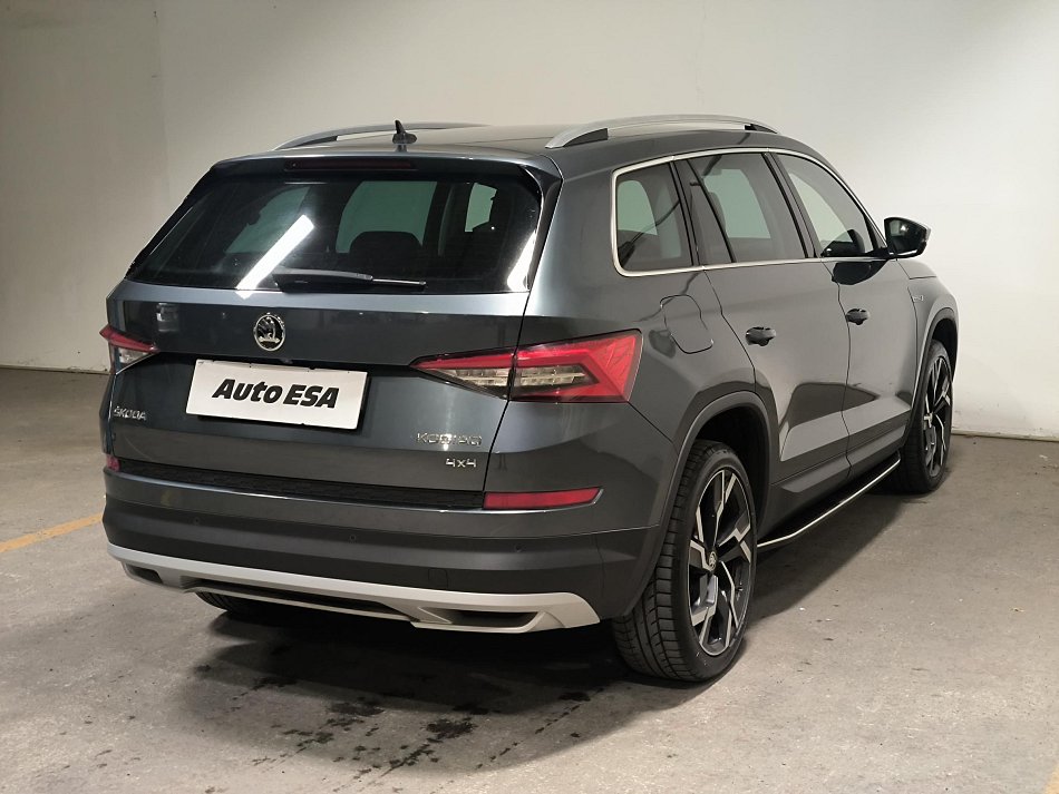 Škoda Kodiaq 2.0TSi  4x4, 7míst